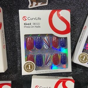 CurvLife Gel Press On Nails - Red, Blue, White